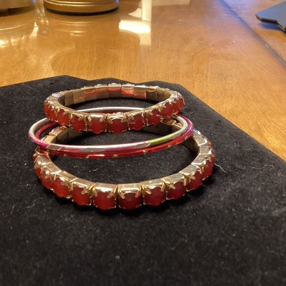 Set of 3 Red Bracelets - Picture 1 of 6